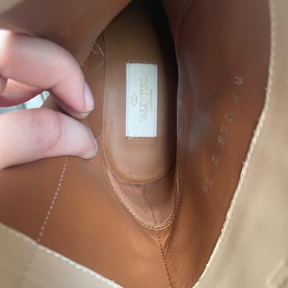 Authentic Valentino Garavani Calfskin Embroidered boots.Pre-owned.Comes with box - Picture 15 of 15